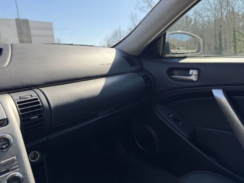 Used 2003 INFINITI G35 Coupe w/ Premium Pkg image 16