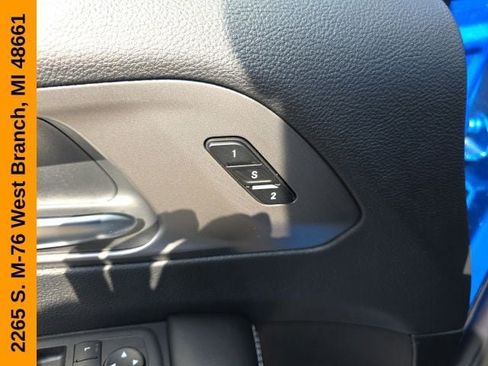New 2027 Chrysler Pacifica Select AWD/4WD image 15