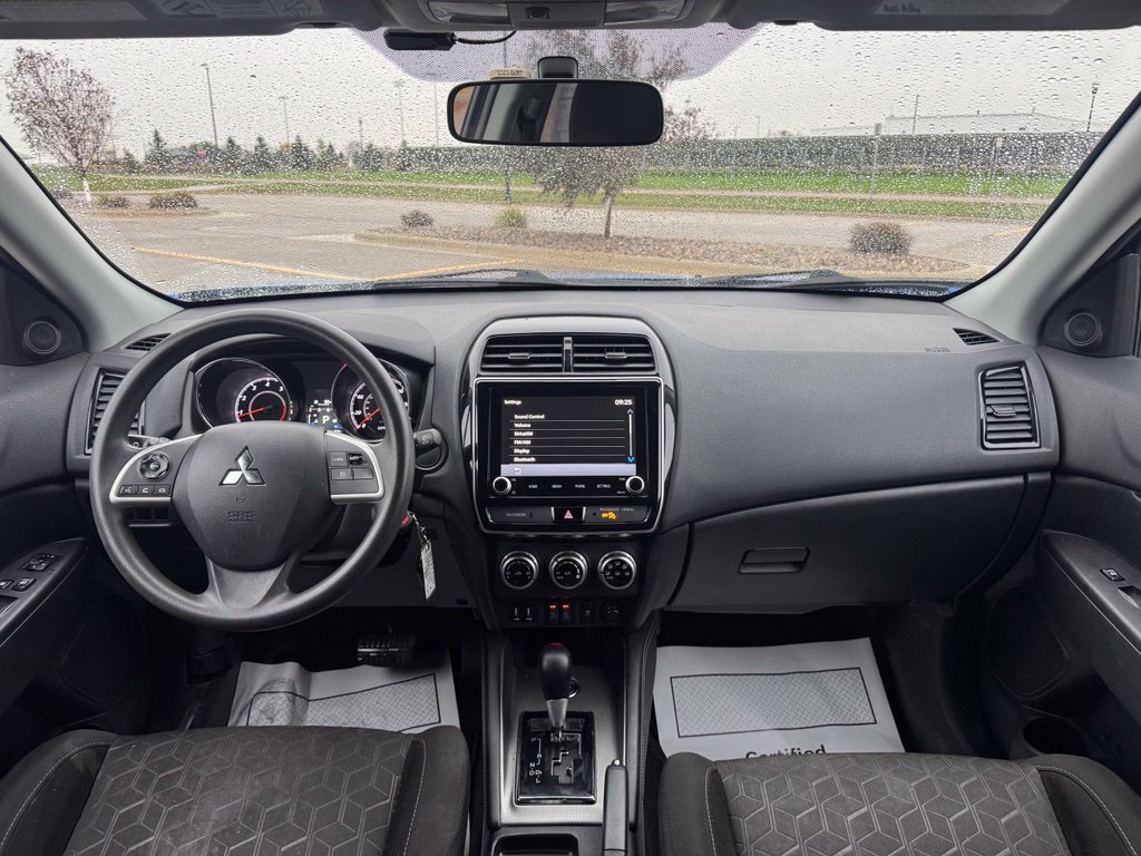 Used 2020 Mitsubishi Outlander Sport ES AWD/4WD image 15