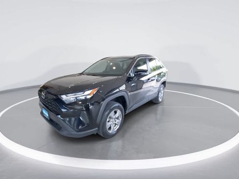 Used 2024 Toyota RAV4 XLE w/ Convenience Package AWD/4WD image 4