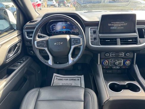 Used 2022 Chevrolet Suburban Z71 w/ Z71 Off-Road Package image 15