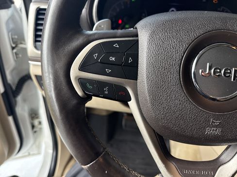 Used 2015 Jeep Grand Cherokee Overland RWD image 18
