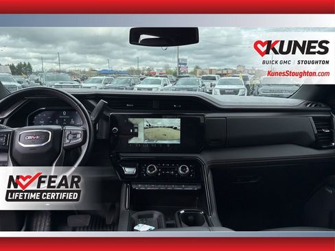 Used 2025 GMC Sierra 2500 AT4 image 46
