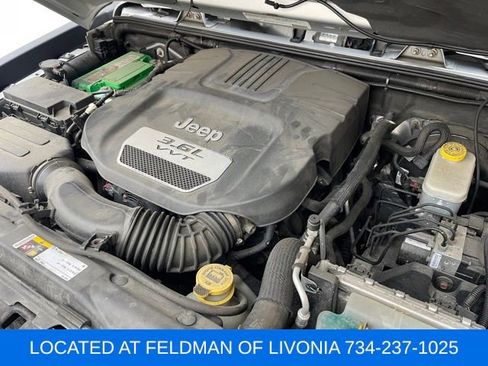 Used 2012 Jeep Wrangler Rubicon w/ PWR Convenience Group image 33