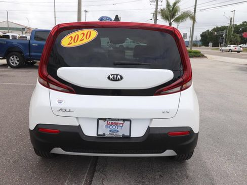 Used 2020 Kia Soul EX FWD image 10