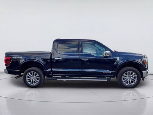 Used 2025 Ford F150 Lariat w/ Equipment Group 501A Mid AWD/4WD image 4