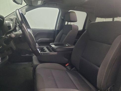 Used 2018 GMC Sierra 1500 SLE w/ SLE Value Package AWD/4WD image 17