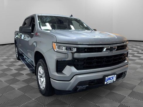 Used 2025 Chevrolet Silverado 1500 RST w/ Convenience Package II AWD/4WD image 7