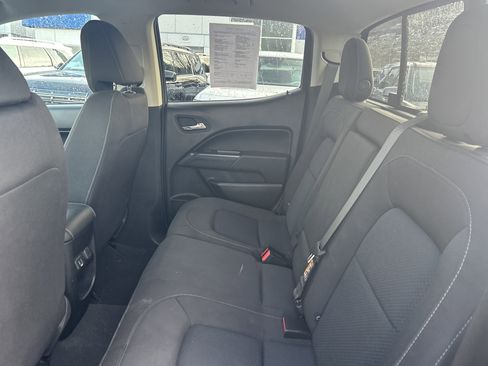 Used 2022 Chevrolet Colorado LT w/ LT Convenience Package image 20