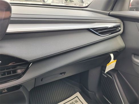 New 2026 Buick Enclave Preferred w/ Power Package image 27