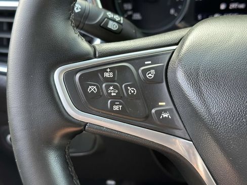 Used 2023 Chevrolet Equinox LT AWD/4WD image 18