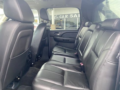 Used 2008 Chevrolet Avalanche LT w/ LT Preferred Equipment Group AWD/4WD image 17