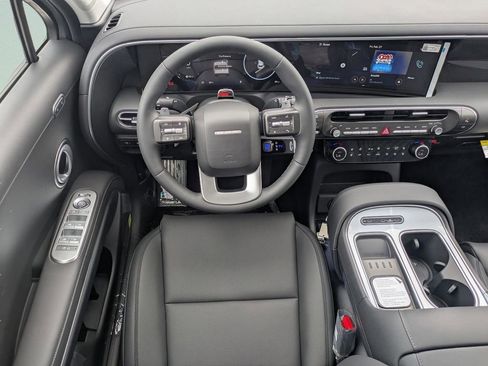 Certified 2026 Hyundai Palisade SEL FWD image 13