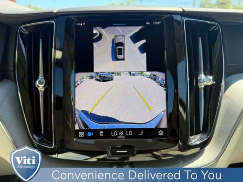 Certified 2024 Volvo XC60 T8 Ultimate w/ Protection Package Premier image 34