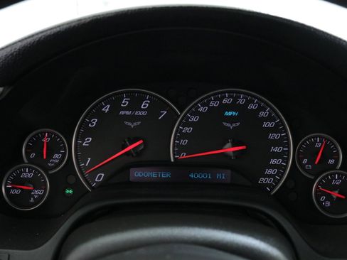 Used 2005 Chevrolet Corvette Convertible w/ Preferred Equipment Group image 14