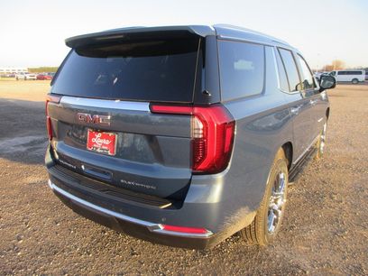 New 2026 GMC Yukon Elevation w/ Elevation Premium Package