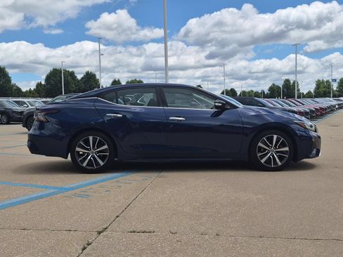 Used 2019 Nissan Maxima 3.5 SL w/ Floor Mat Group FWD image 5
