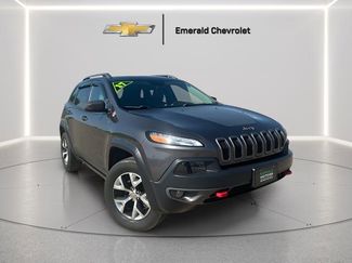 Used 2019 Jeep Cherokee Trailhawk w/ Comfort & Convenience Group AWD/4WD video 1
