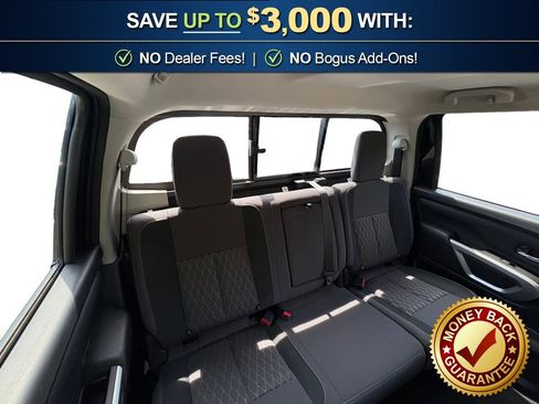 Used 2024 Nissan Titan SV AWD/4WD image 22