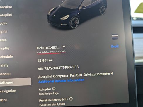 Used 2023 Tesla Model Y Performance image 5