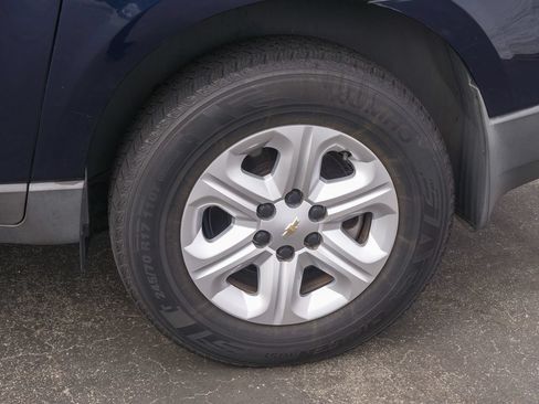 Used 2012 Chevrolet Traverse LS FWD image 6
