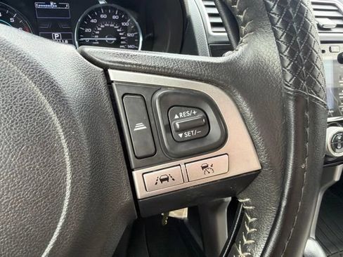 Used 2017 Subaru Forester 2.5i Limited AWD/4WD image 14