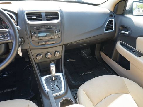 Used 2011 Dodge Avenger Express FWD image 20
