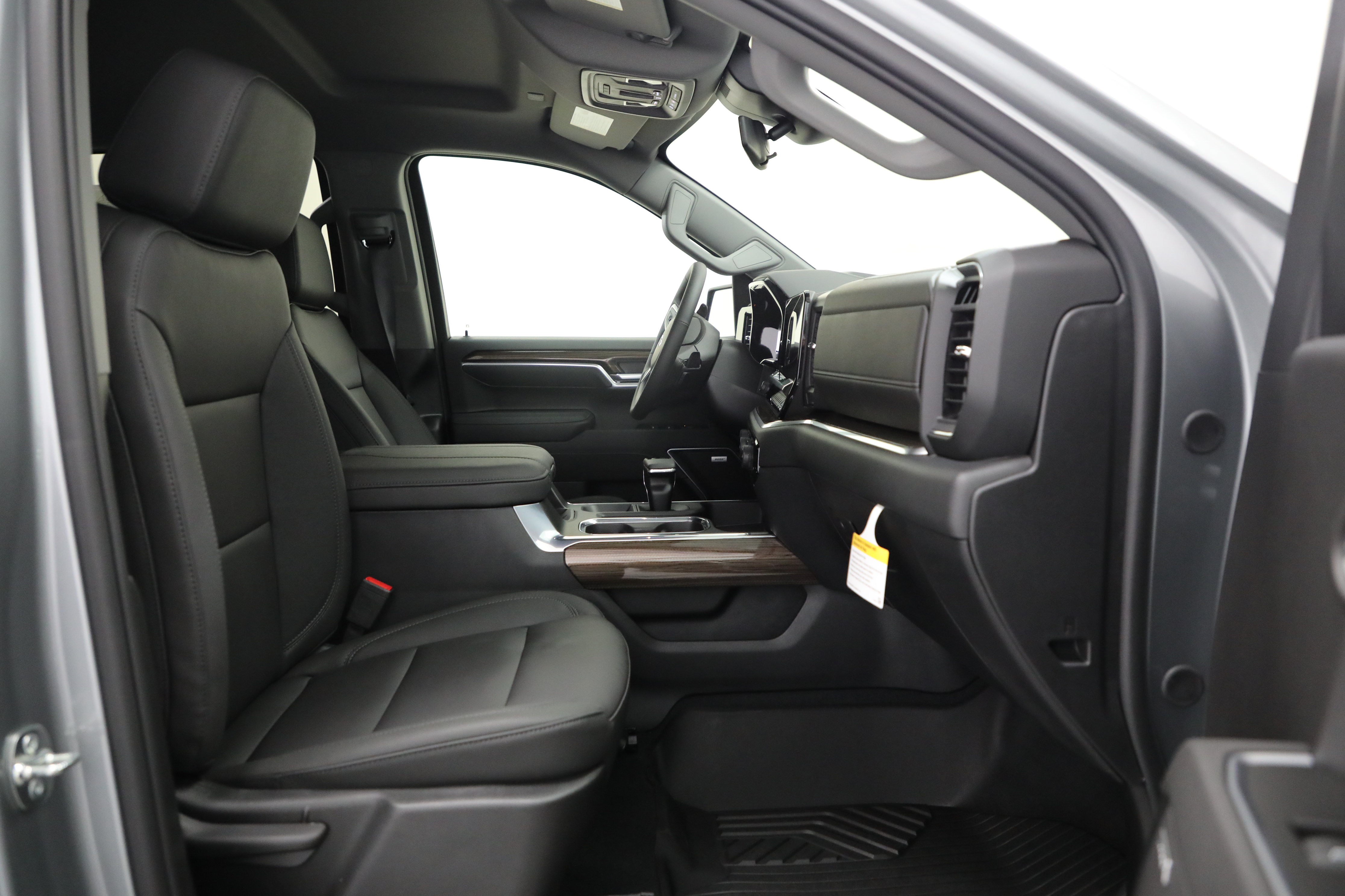 New 2026 Chevrolet Silverado 1500 RST AWD/4WD image 9