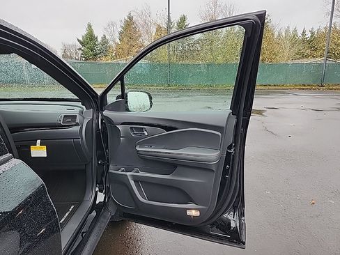 New 2026 Honda Ridgeline Black Edition image 31
