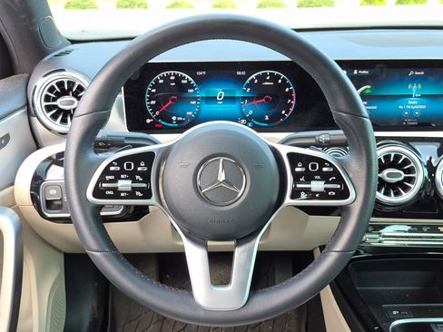 Certified 2020 Mercedes-Benz A 220 4MATIC image 26