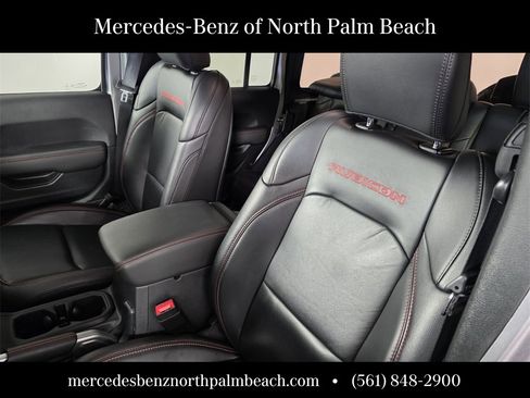 Used 2021 Jeep Wrangler Unlimited Rubicon image 10