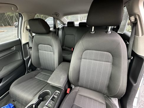 Used 2025 Honda Civic LX image 6