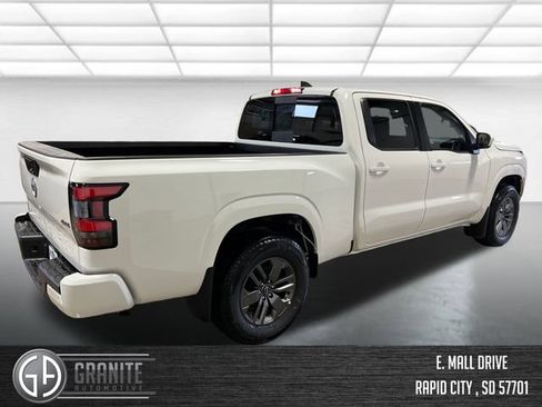 New 2026 Nissan Frontier SV w/ All-Weather Content Package AWD/4WD image 5