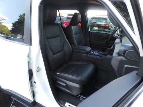 Used 2026 Toyota Land Cruiser 1958 AWD/4WD image 16