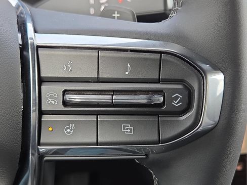 New 2026 GMC Acadia Elevation w/ Super Cruise Package AWD/4WD image 22