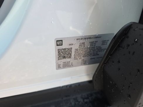 New 2026 Chevrolet Trax LT w/ Driver Confidence Package FWD image 35