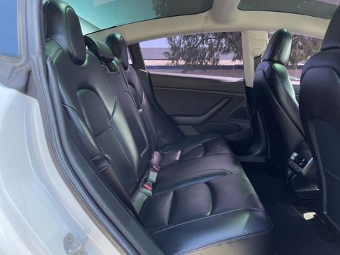 Used 2019 Tesla Model 3 Standard Range Plus RWD image 23