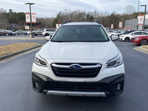 Used 2020 Subaru Outback Limited w/ Popular Package #2 image 2