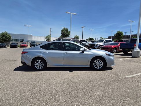 Certified 2025 Toyota Camry LE FWD image 6