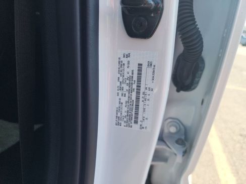 Used 2023 Ford F350 XLT image 18