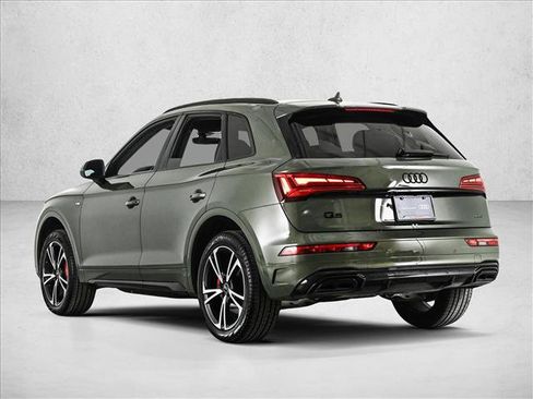 Used 2025 Audi Q5 2.0T Premium Plus w/ Premium Plus Package image 8