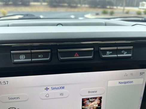 Used 2023 Ford F250 Lariat w/ Chrome Package image 37