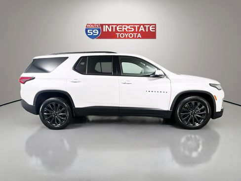 Used 2023 Chevrolet Traverse RS AWD/4WD image 8