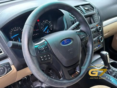 Used 2016 Ford Explorer FWD image 14