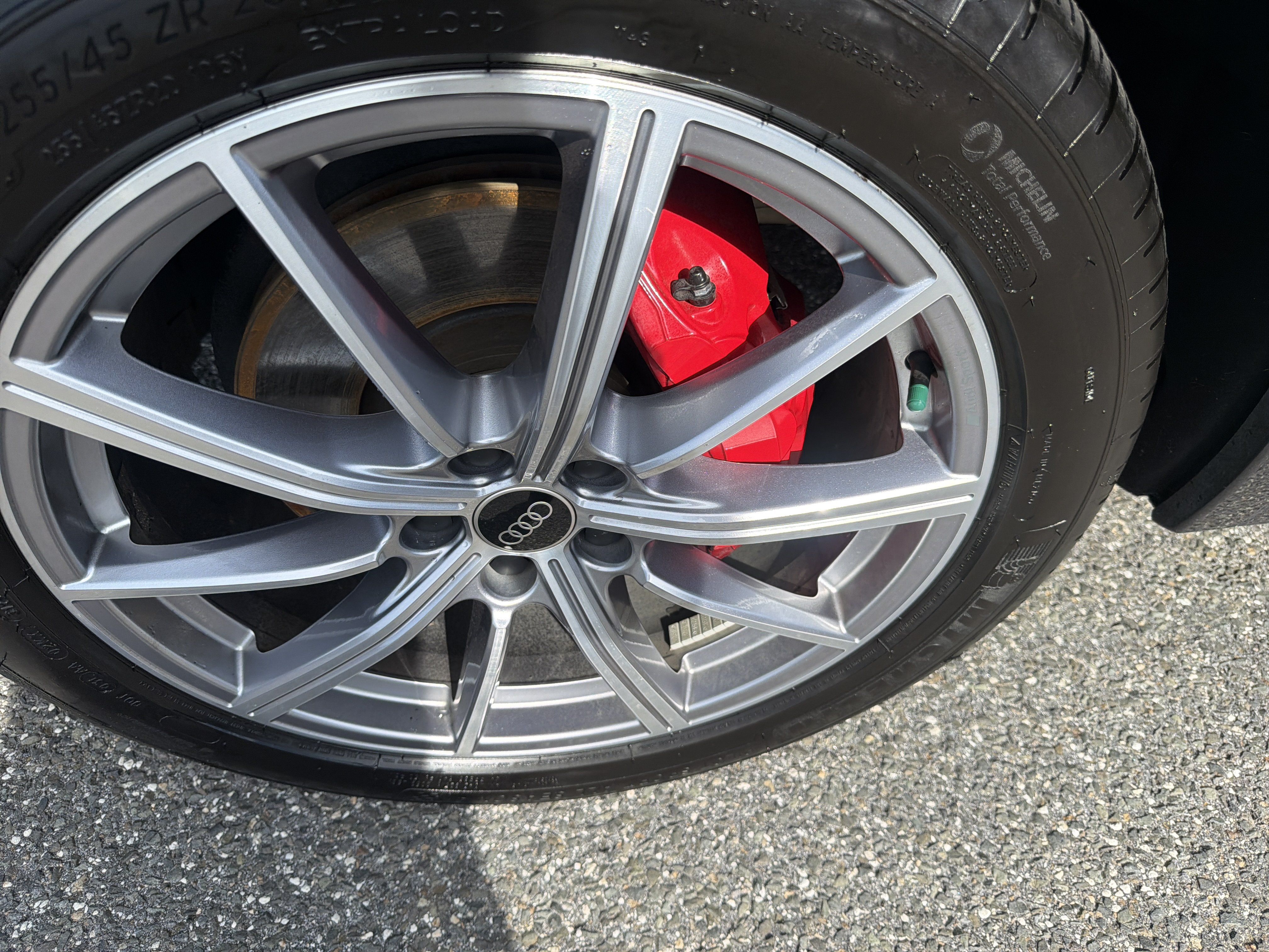 Certified 2024 Audi Q5 e Premium Plus AWD/4WD image 4