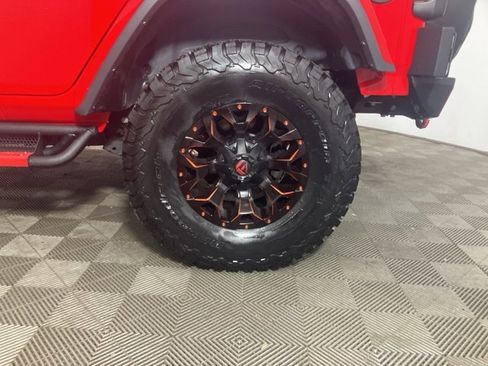 Used 2022 Jeep Wrangler Unlimited Rubicon image 24