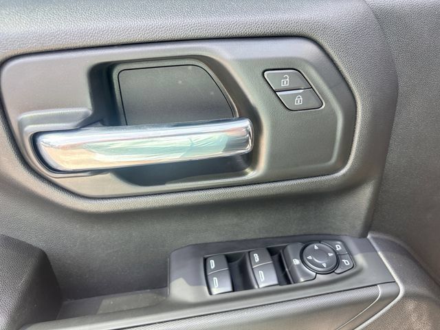 Used 2025 Chevrolet Silverado 1500 Custom Trail Boss AWD/4WD image 13