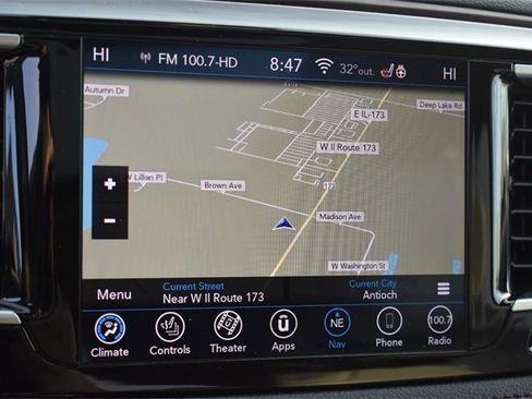 Used 2018 Chrysler Pacifica Limited w/ Advanced Safetytec Group image 37