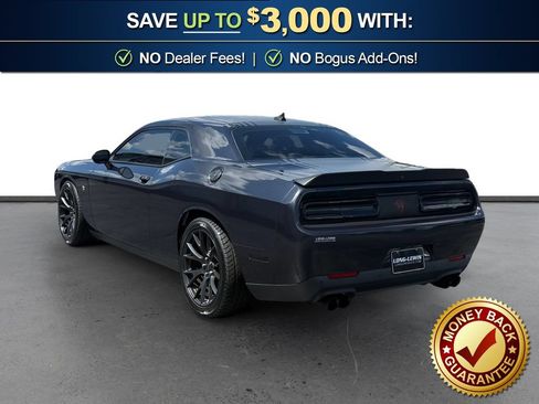 Used 2018 Dodge Challenger R/T Scat Pack RWD image 4