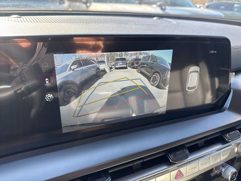 New 2025 Kia Telluride LX image 4